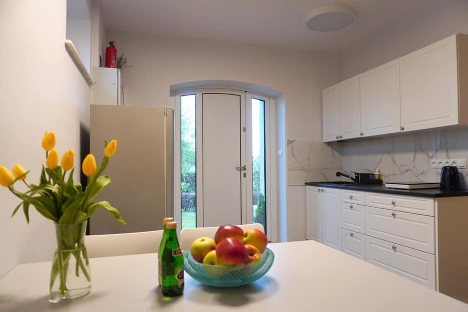 Apartamento Pod Jablonia Ustronie Morskie Exterior foto