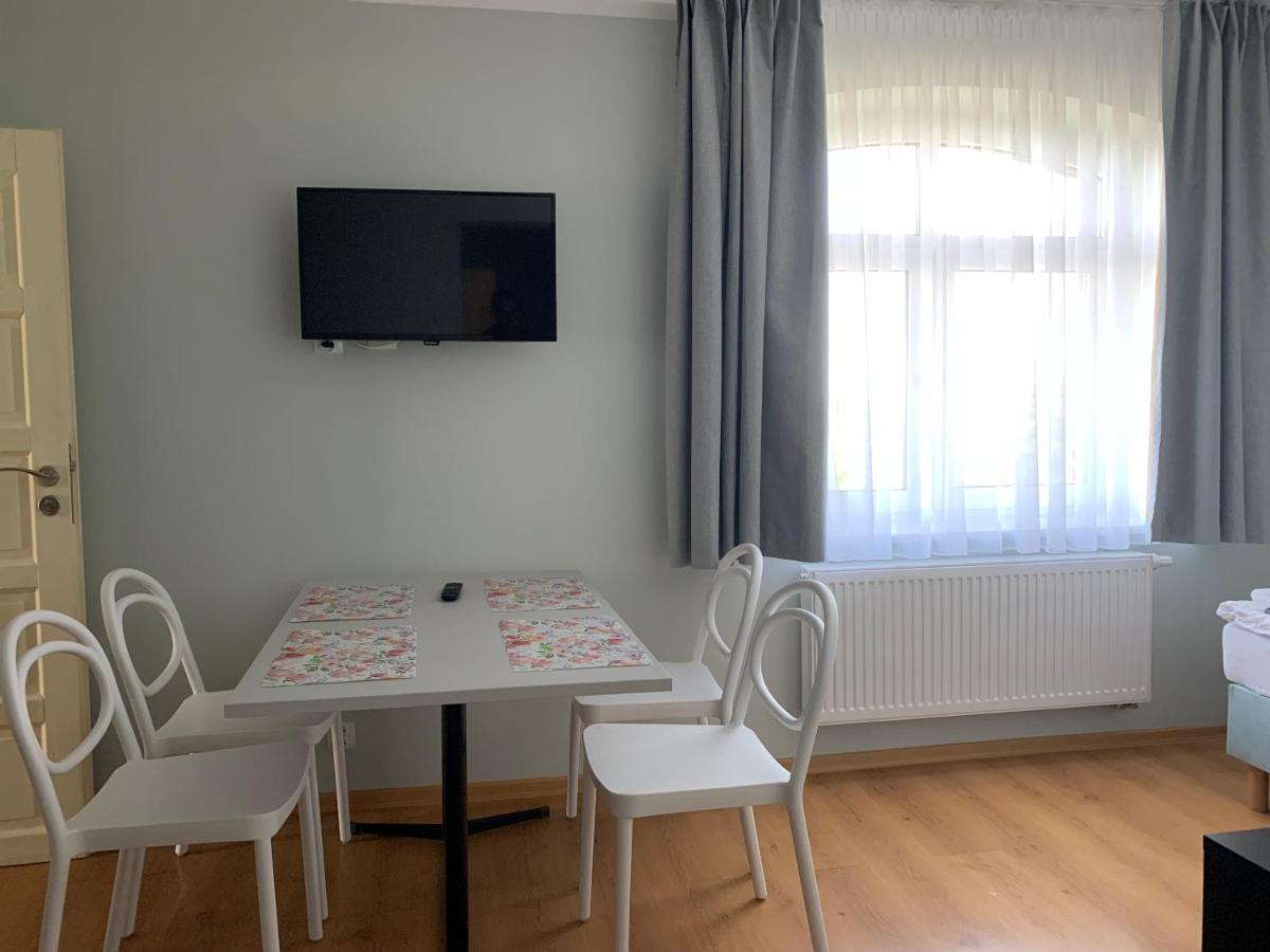 Apartamento Pod Jablonia Ustronie Morskie Exterior foto